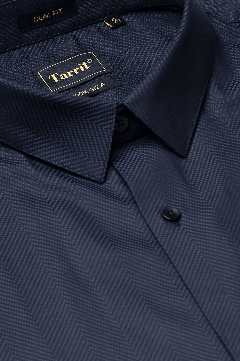 Can One Solid Shirt Work for Both Office and Evening? | Tarrit
