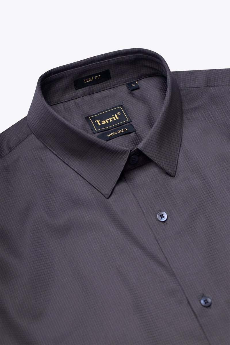 How Do You Care for a Made to Measure Shirt to Keep the Fit? | Tarrit