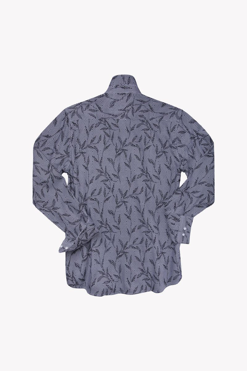 Seasonal vs Timeless: Should a New Collection Change How You Dress? | Tarrit