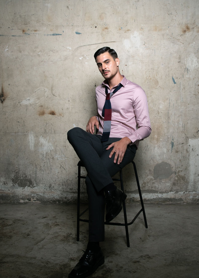 100% Cotton shirts for men styled for India's monsoon season — Tarrit