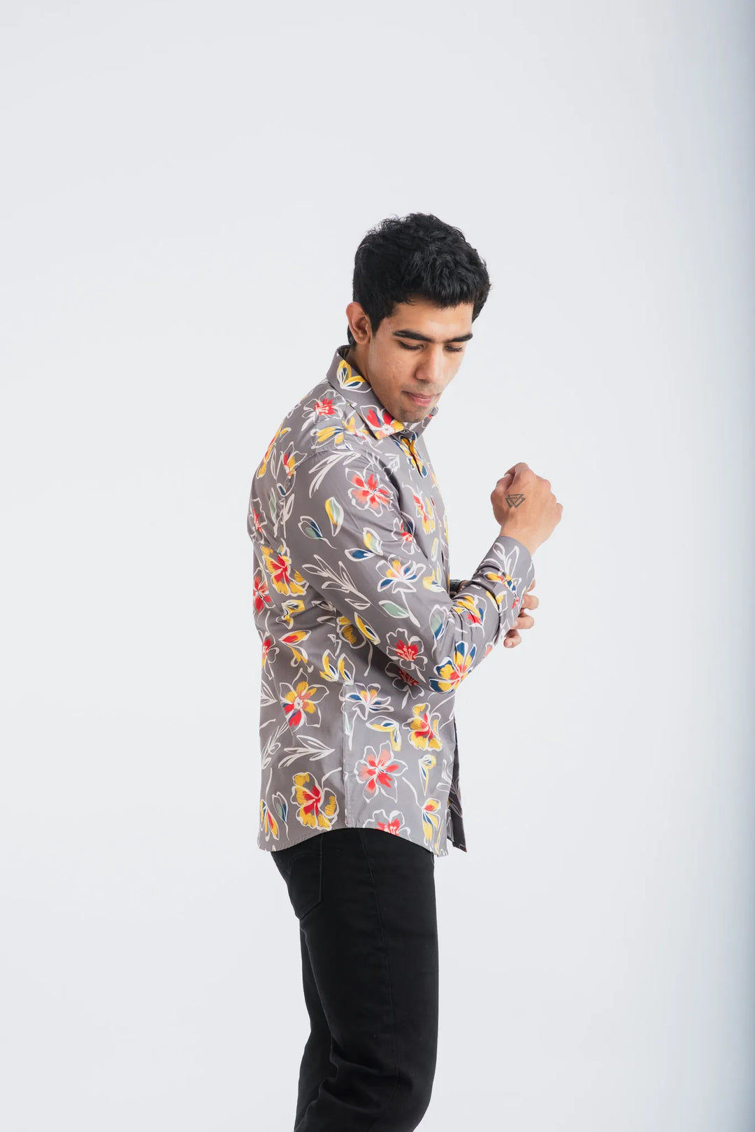 Giza White Floral Printed Shirt for Men