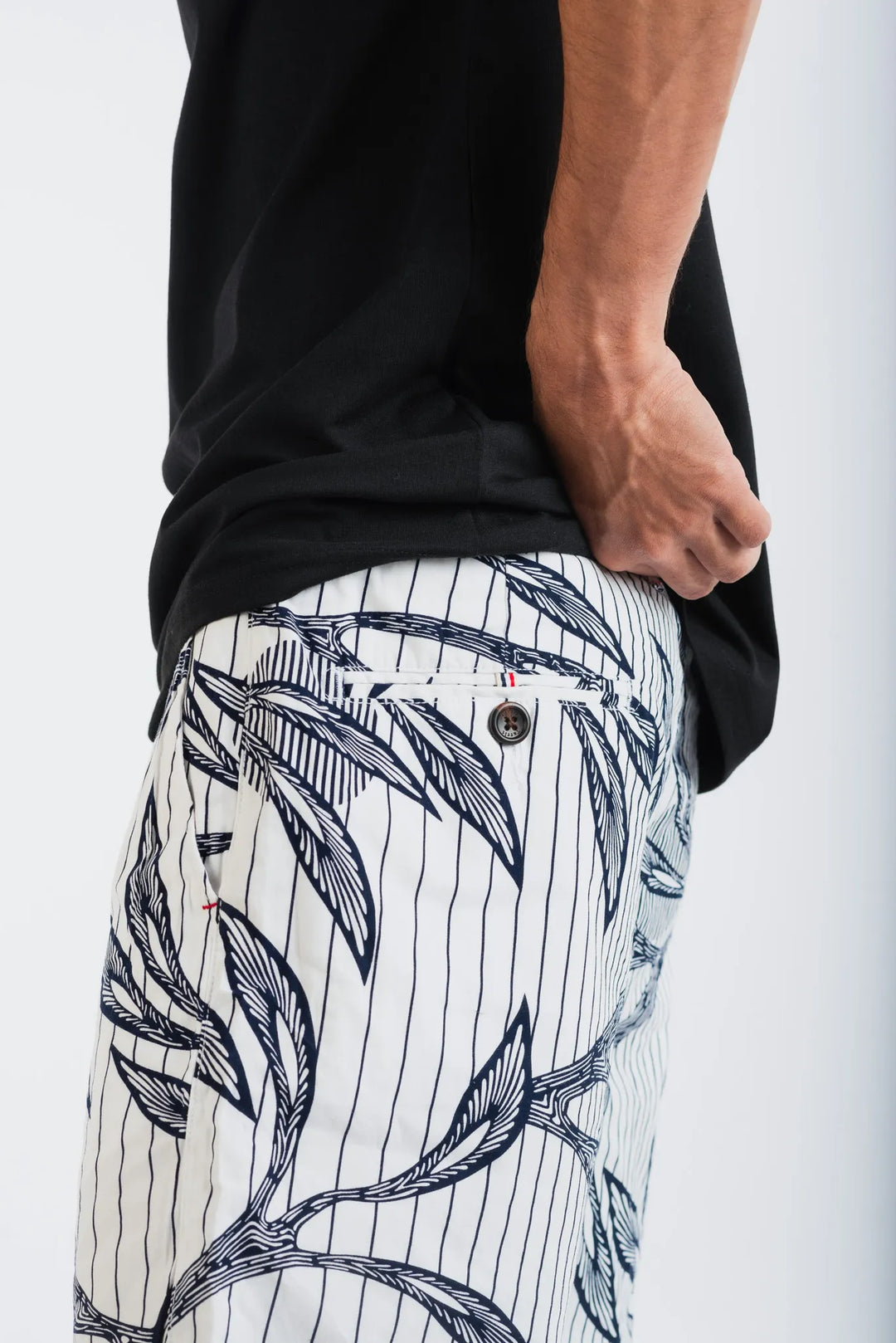 Cotton White Tail Leaf Printed Woven Shorts for Men