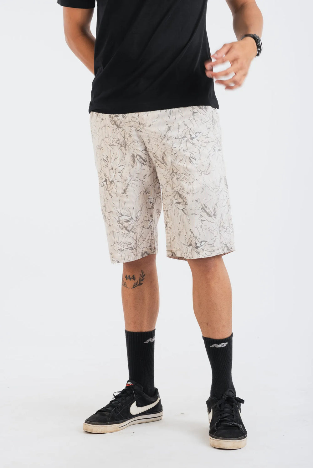 Cotton Ecru Grey Floral Printed Woven Shorts for Men